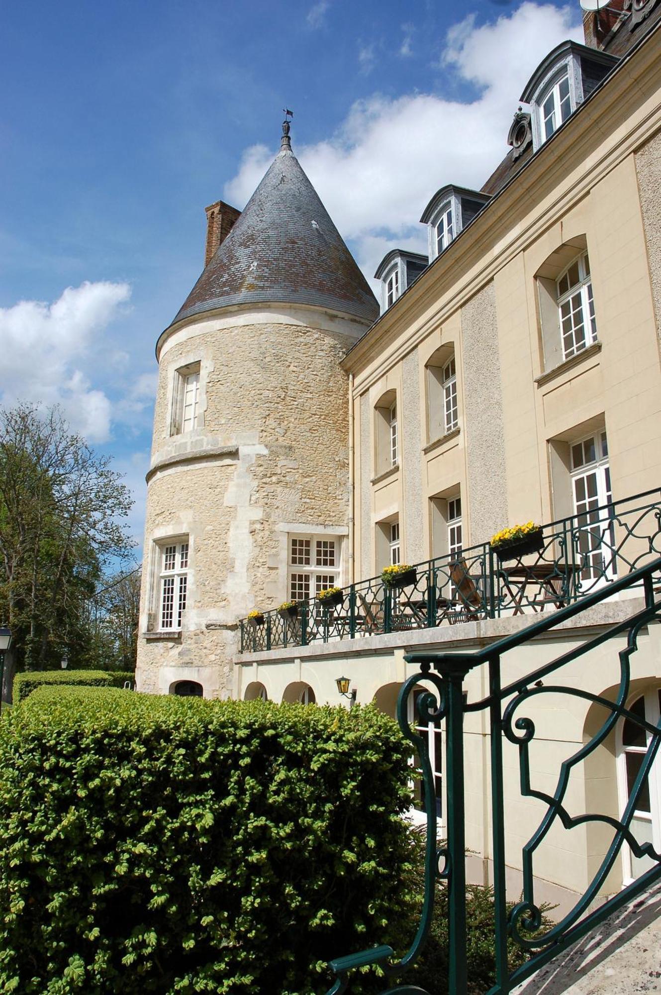 Chateau De Berticheres Chaumont-en-Vexin Exteriér fotografie